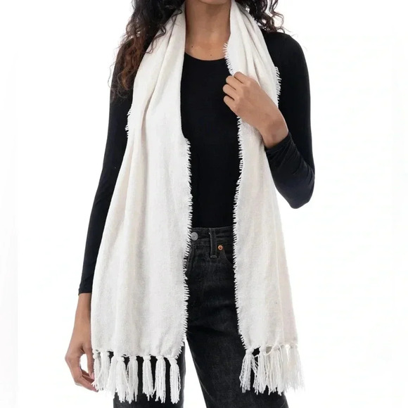 Style & Co. Accessories - NWT Style & Co
Women's Fringe-Trim Chenille Scarf IVORY